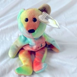 Brand New Prestine Condition Peace 9 inch TY bear